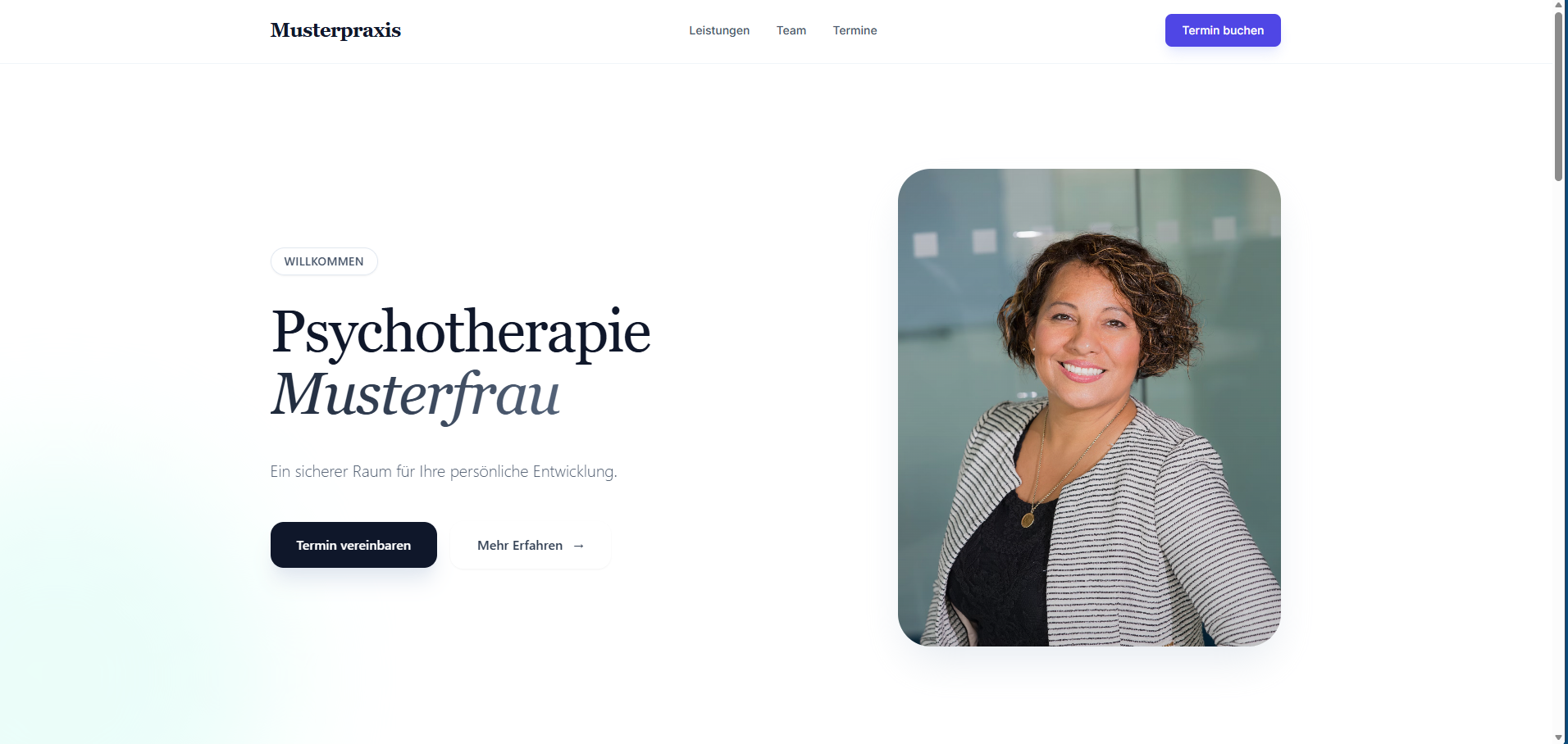 Praxis Webseite Builder UI